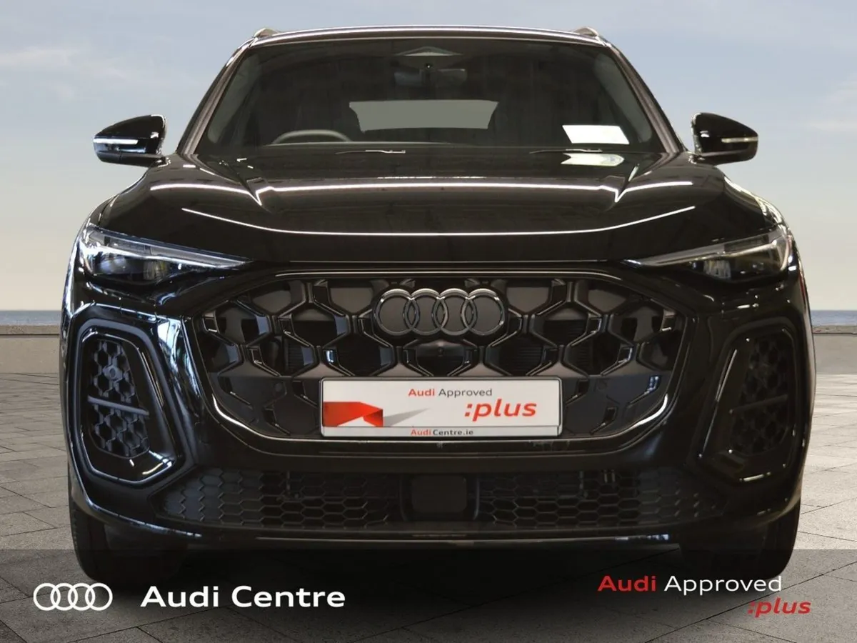 Audi Q5 40 Tfsi S Line 204PS - Image 2