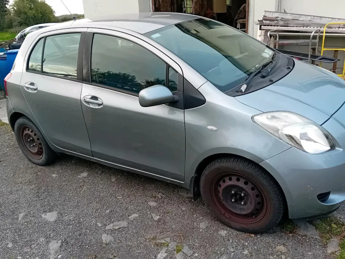 2007 toyota yaris - Image 3