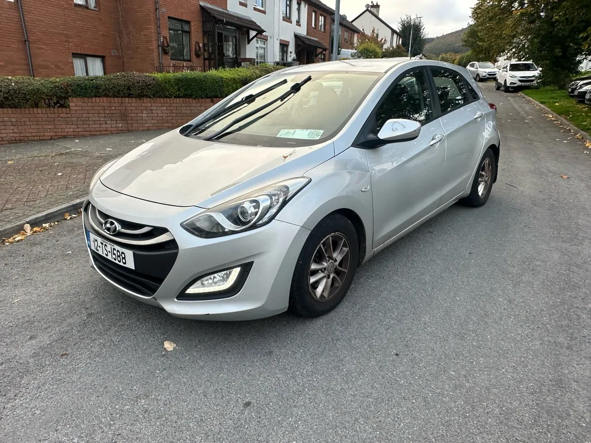 FEW TRADE CARS - Image 1