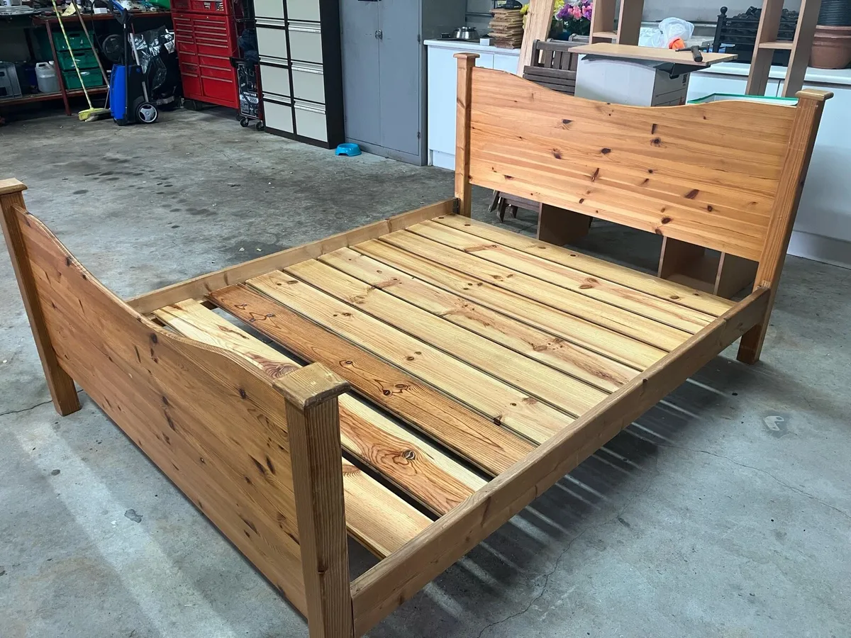 King size timber pine bed - Image 2