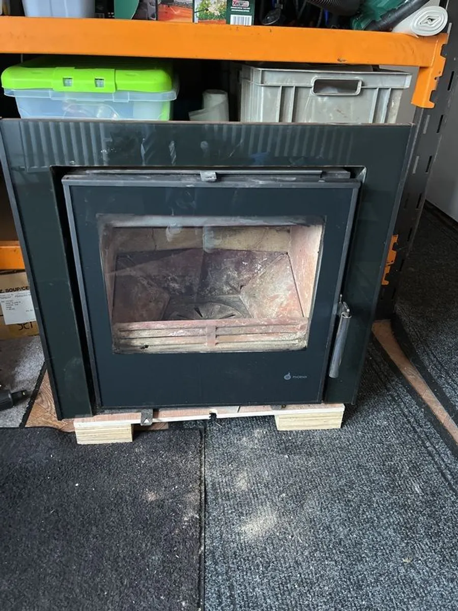 stove Phoenix 9 kw inset stove - Image 1