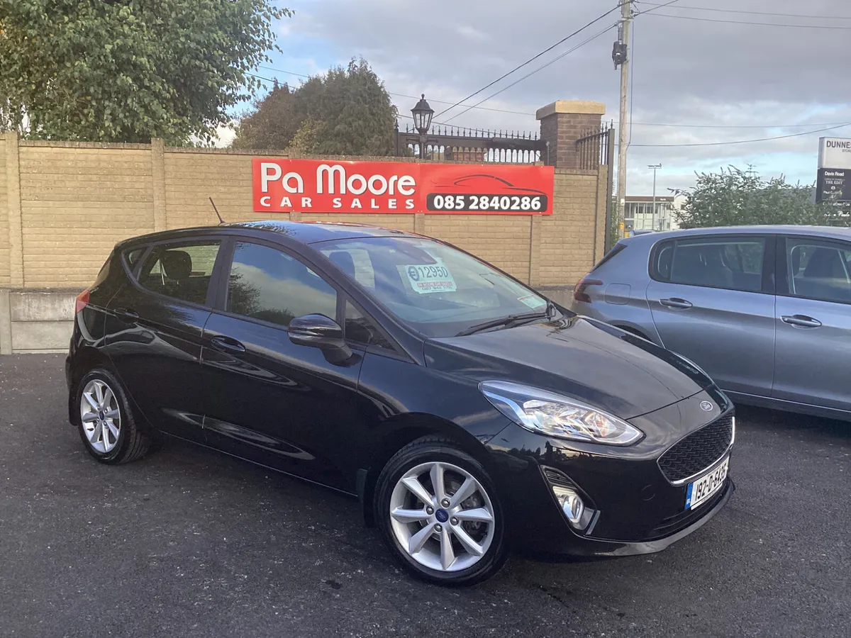 Ford Fiesta * ZETEC * PETROL - Image 2