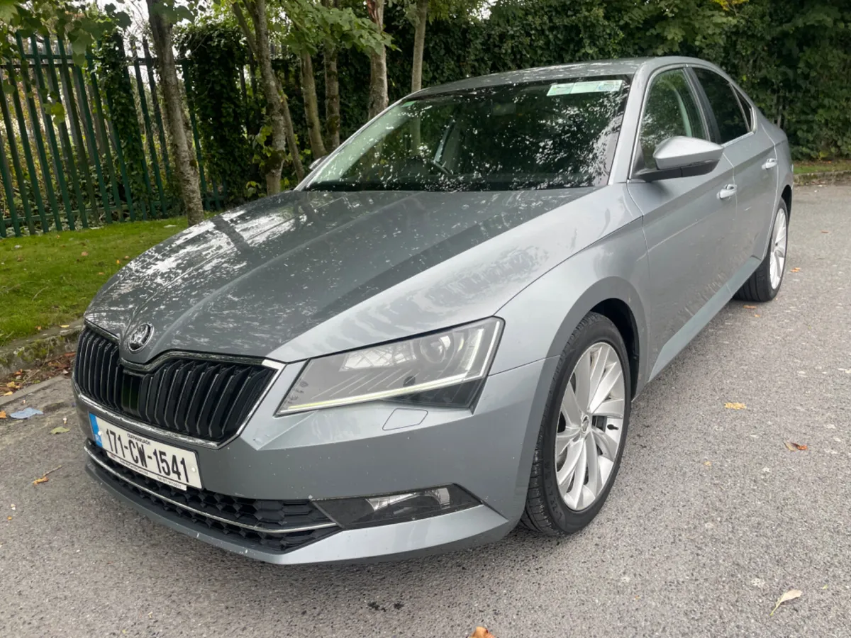 Skoda Superb 2017 Automatic - Image 1