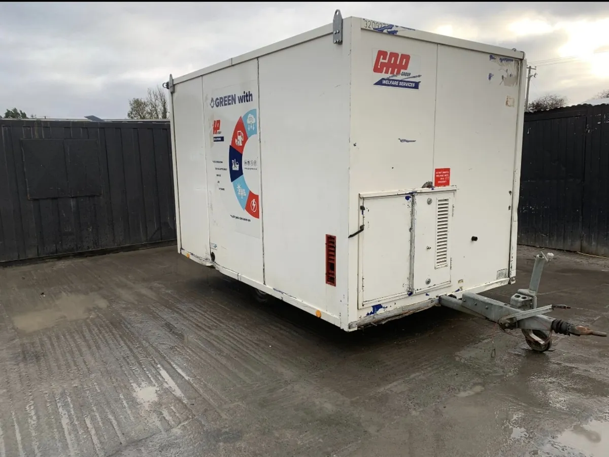 Towable Welfare Unit - Image 1
