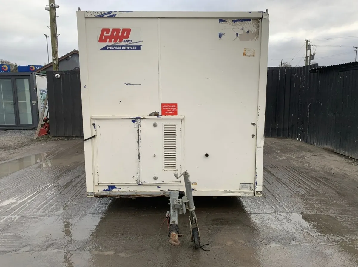 Towable Welfare Unit - Image 2