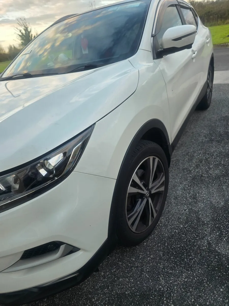 Nissan Qashqai 2019 - Image 1