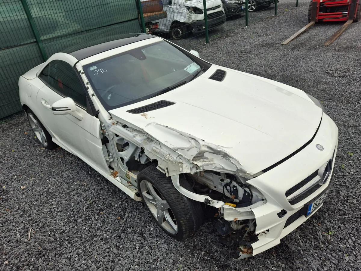 2015 Mercedes SLK 250.parts wanted - Image 2