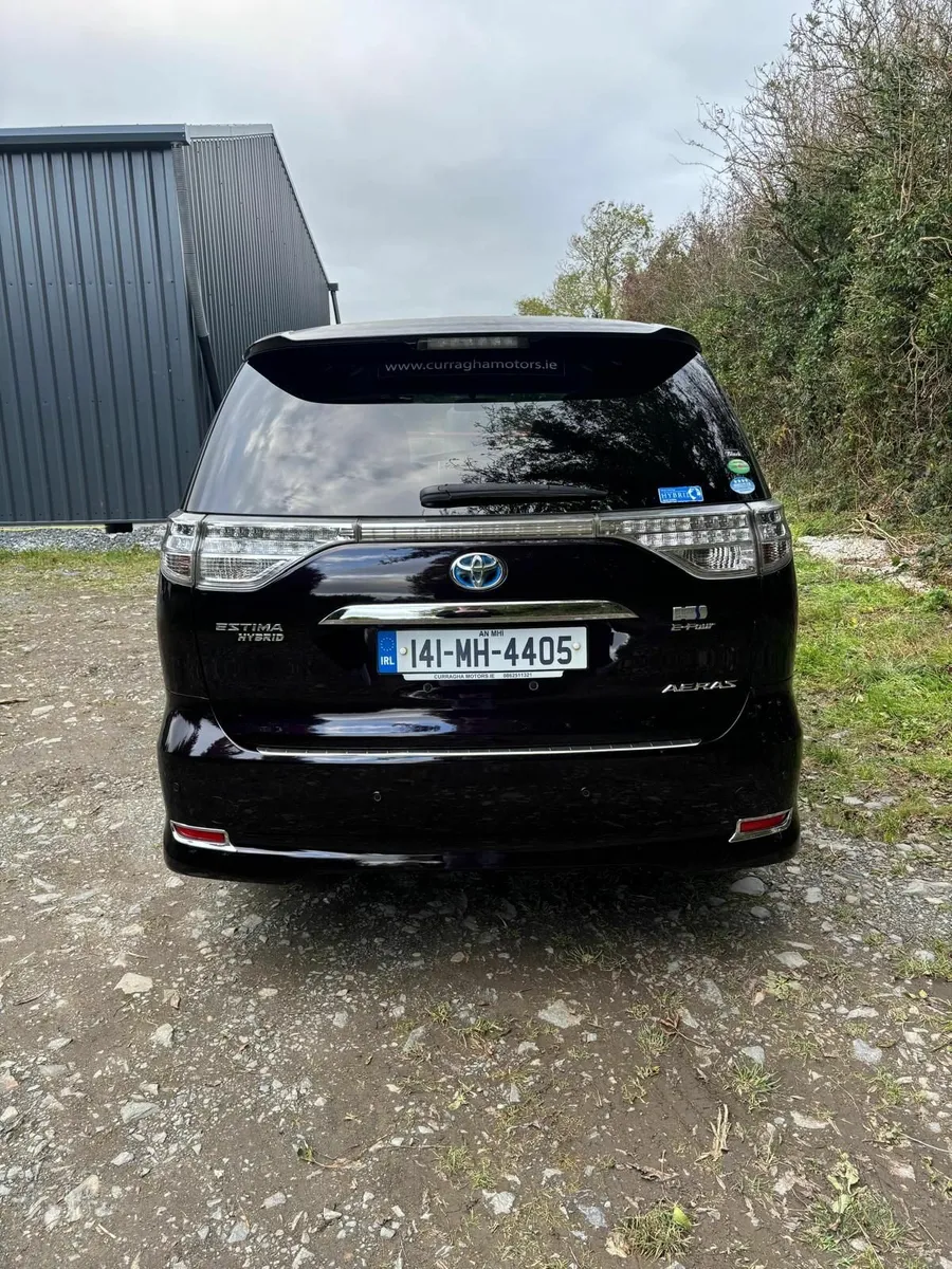 Toyota Estima Hybrid 7 Seater - Image 4