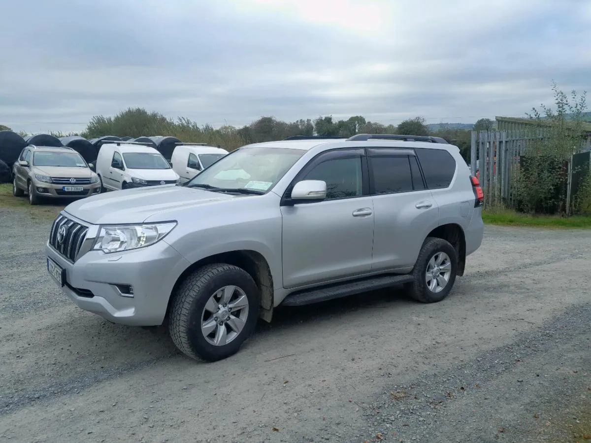 Toyota landcruiser - Image 3