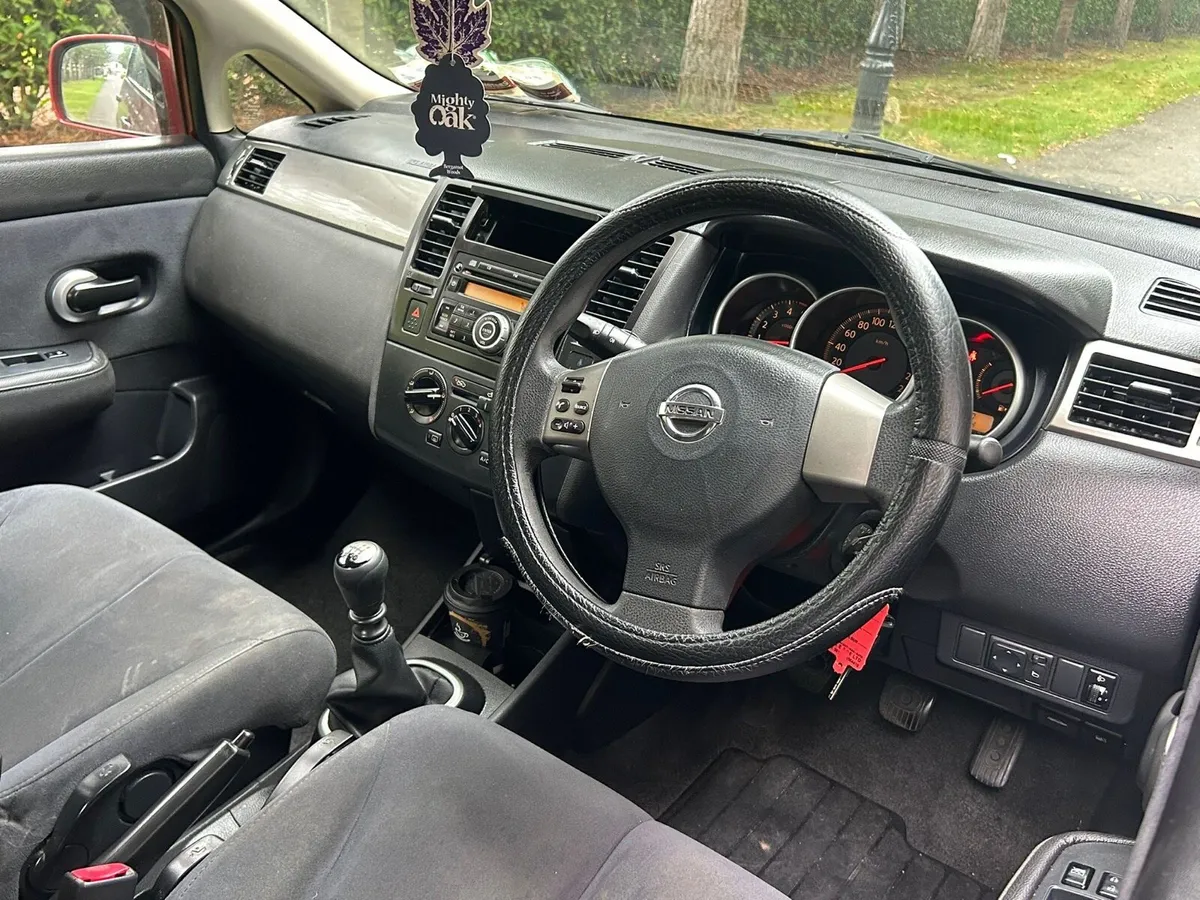 Nissan tida 2011 nct 07/26 - Image 4
