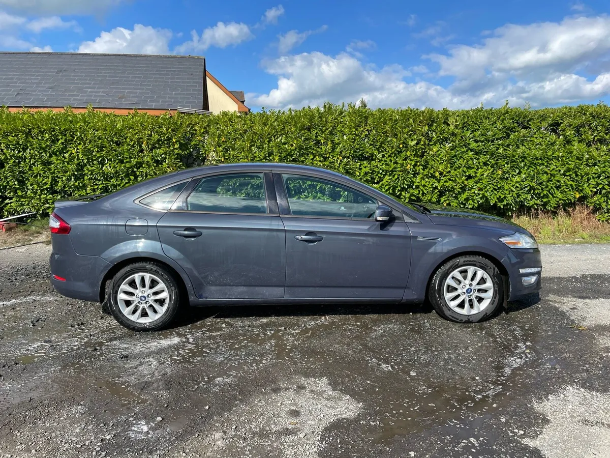 Ford mondeo 12 - Image 2
