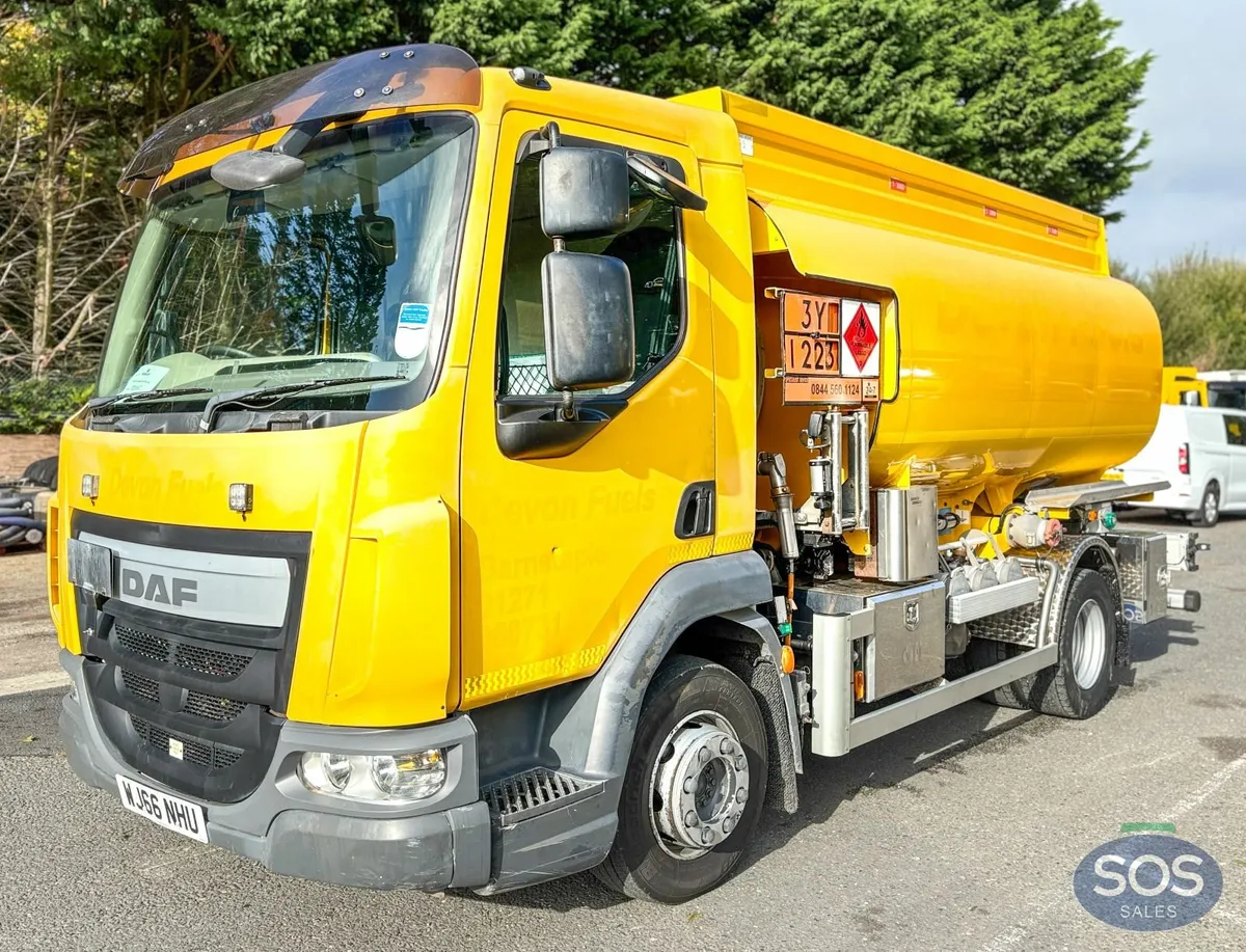 2017 DAF LF 220 FA Rigid Tanker - Image 1