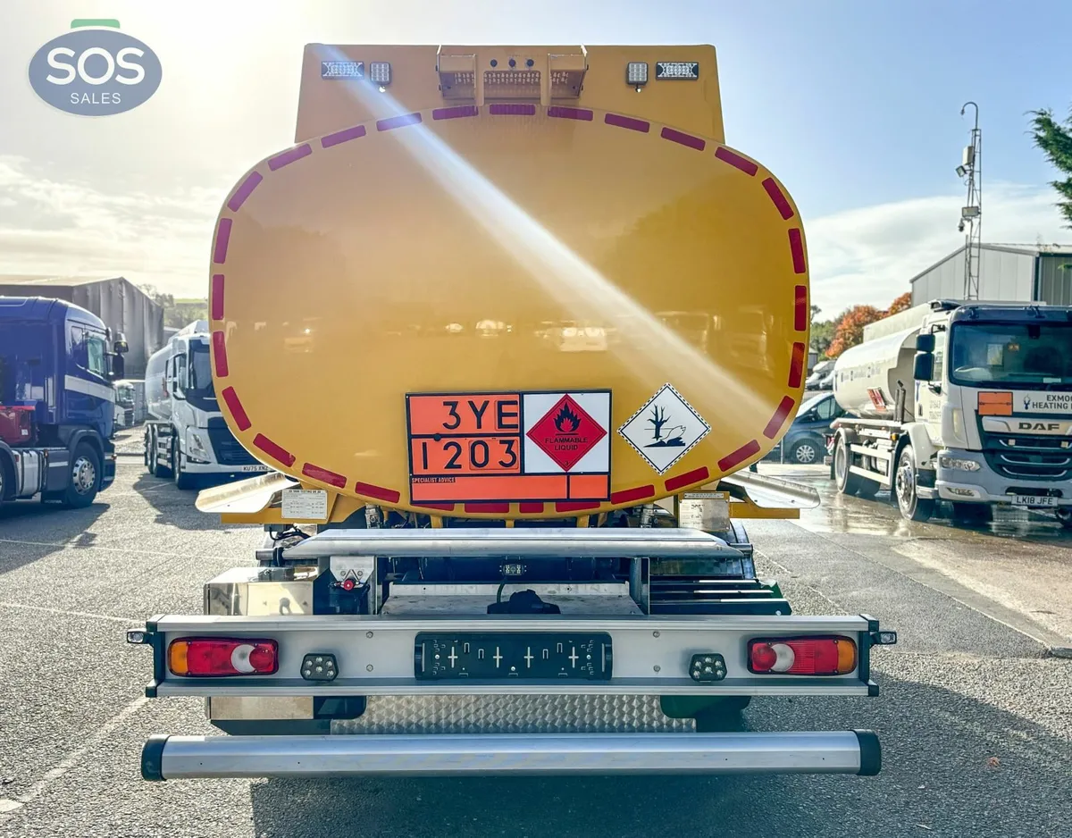 2017 DAF LF 220 FA Rigid Tanker - Image 3