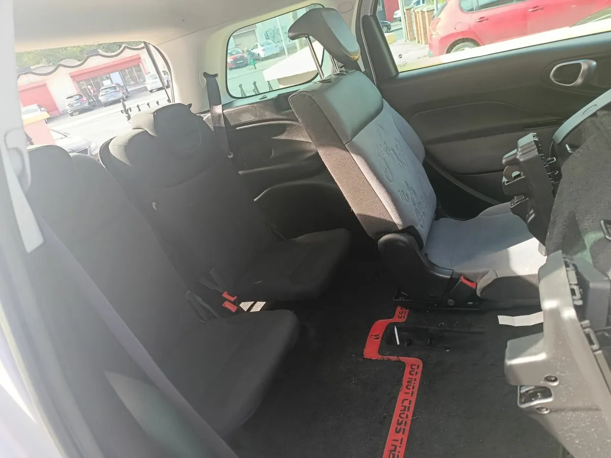 Fiat 500L 2014 - Image 4