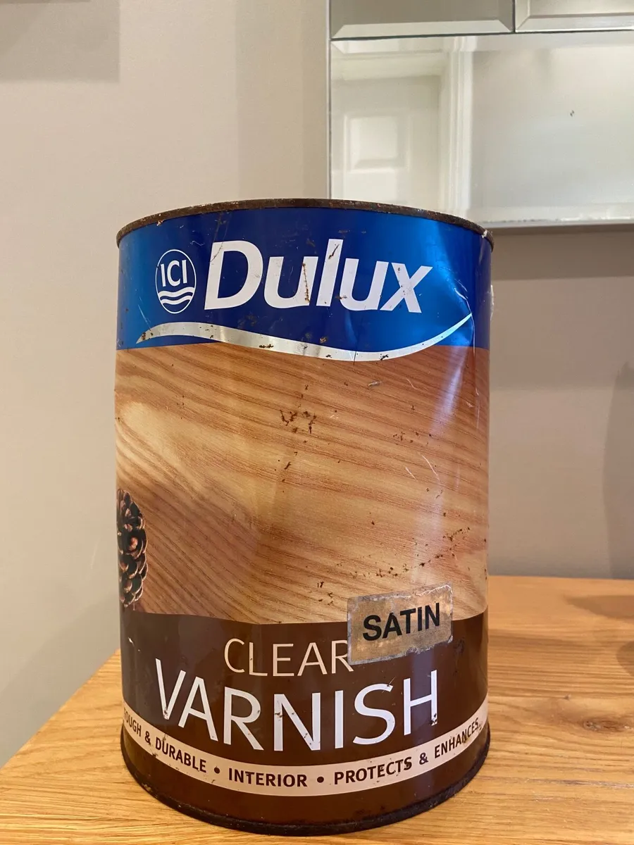 5 ltr Dulux satin varnish - Image 2
