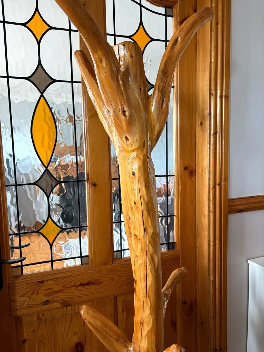 Coat hanger - Image 1
