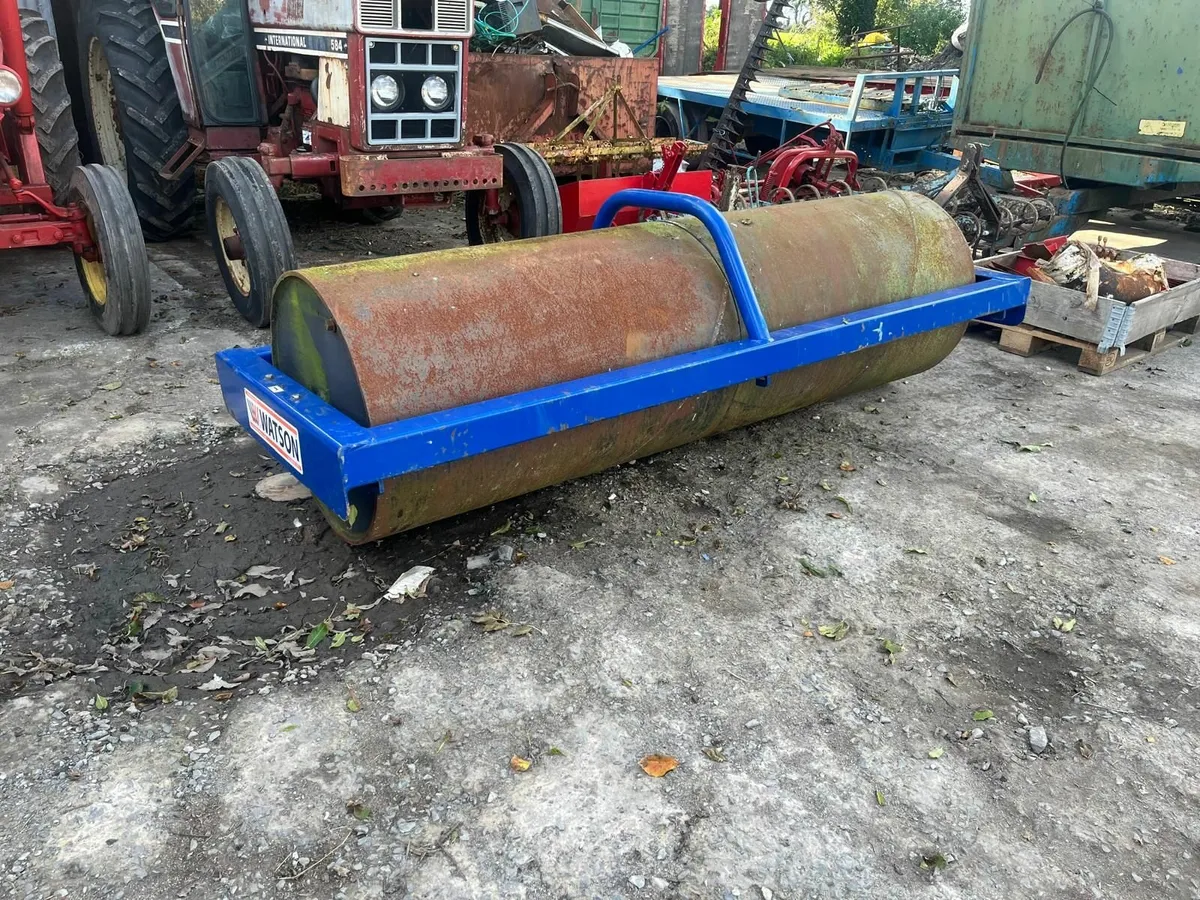APPROX. 8ft WATSON LAND ROLLER - Image 2