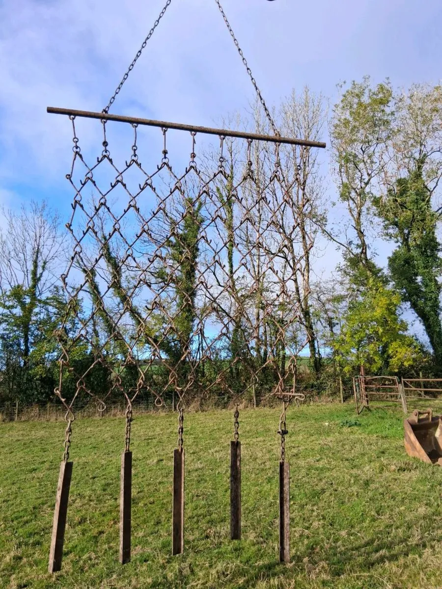 Chain arrows - Image 1