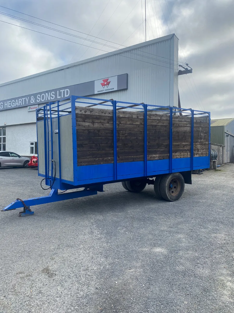 Livestock trailer - Image 3