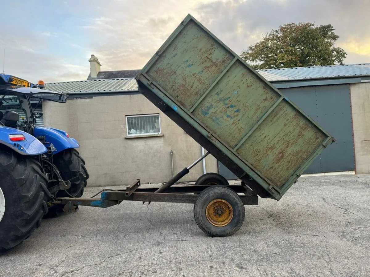 10ft x 6ft WEEKS DROPSIDE TIPPING GRAIN TRAILER - Image 3