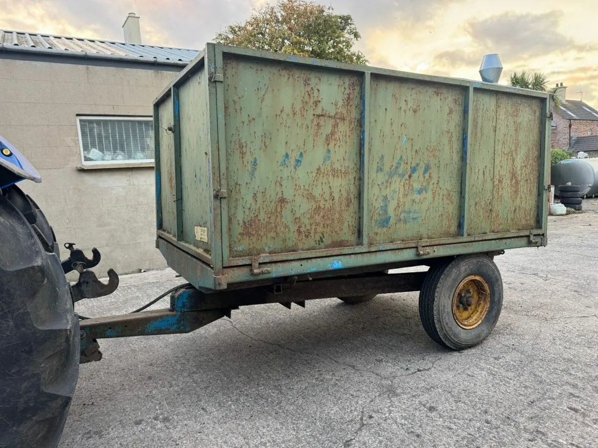 10ft x 6ft WEEKS DROPSIDE TIPPING GRAIN TRAILER - Image 1