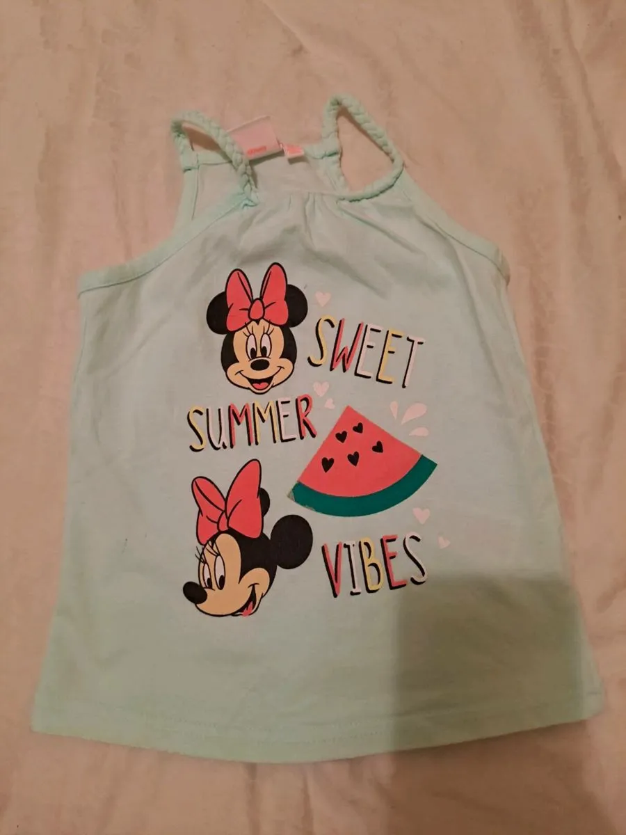 Minnie Mouse shirt 3 to 4 year old - Image 1