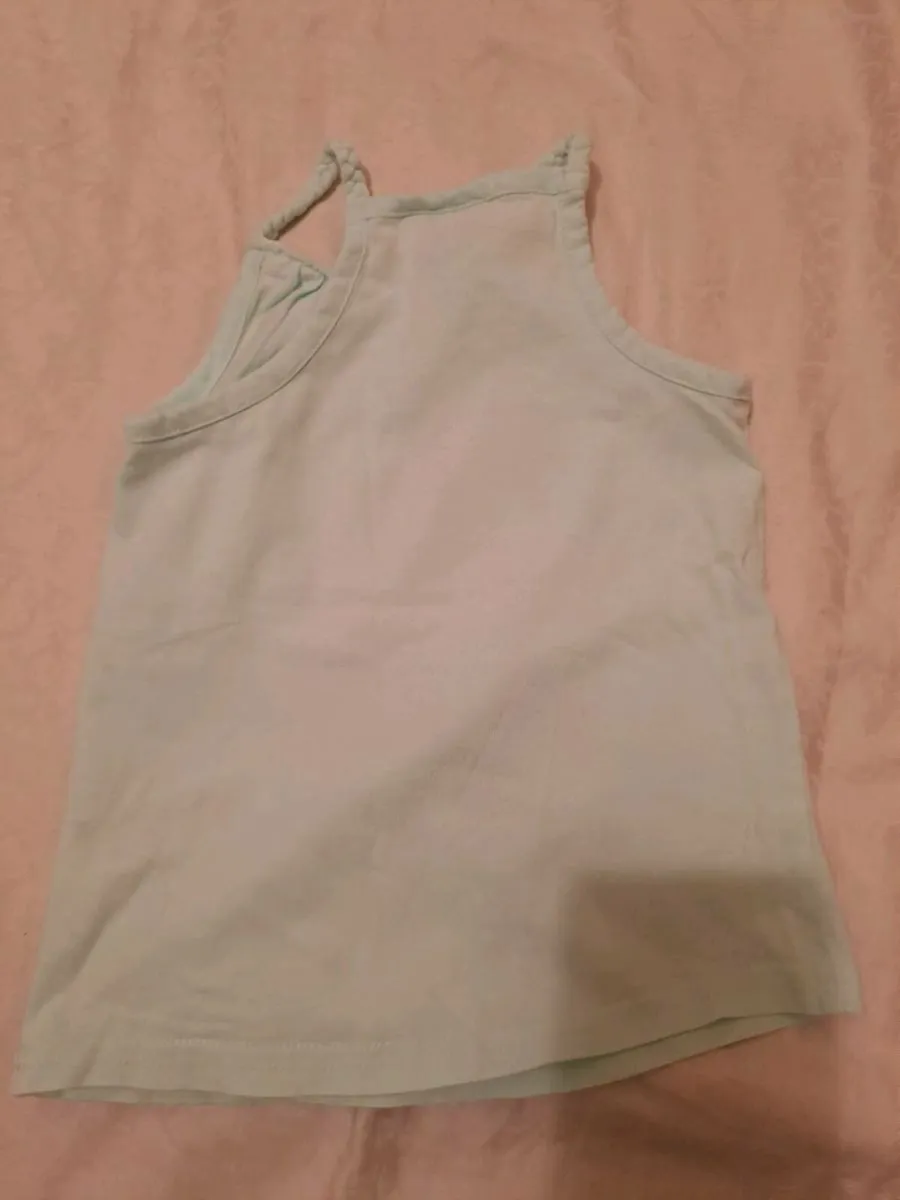 Minnie Mouse shirt 3 to 4 year old - Image 2