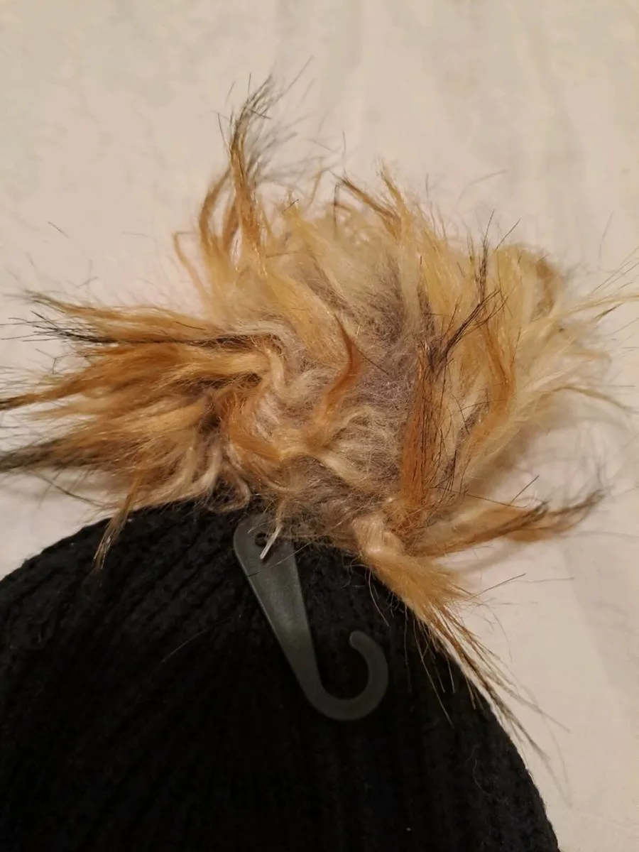 River Island hat - Image 2