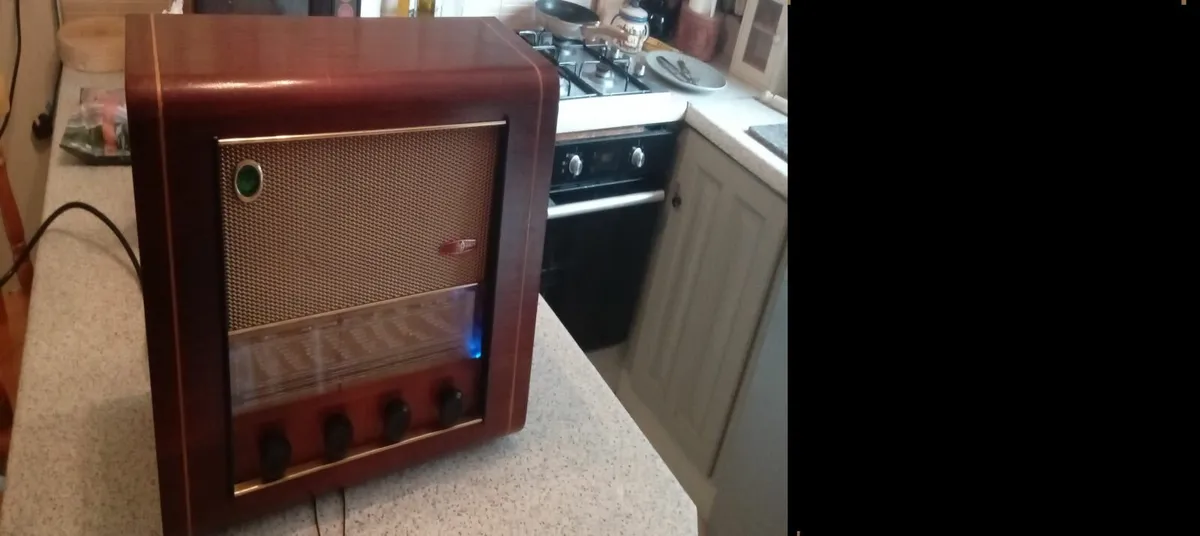 Vintage Radio - Image 1