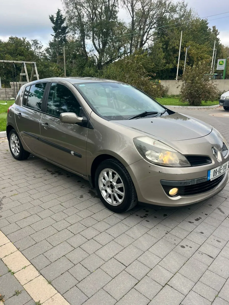 2009 Renault Clio tax+nct - Image 1