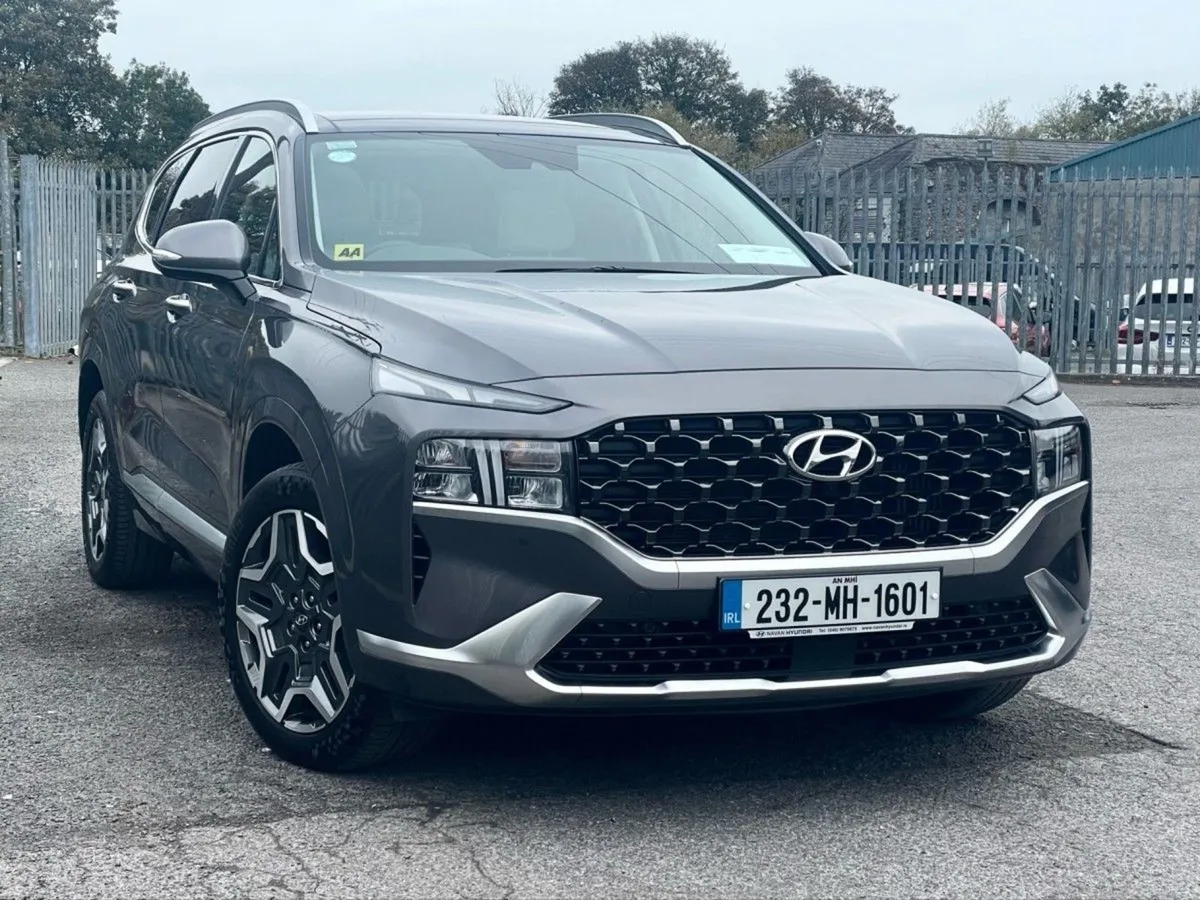 Hyundai Santa Fe 1.6 Phev 4WD Premium Auto - Image 1