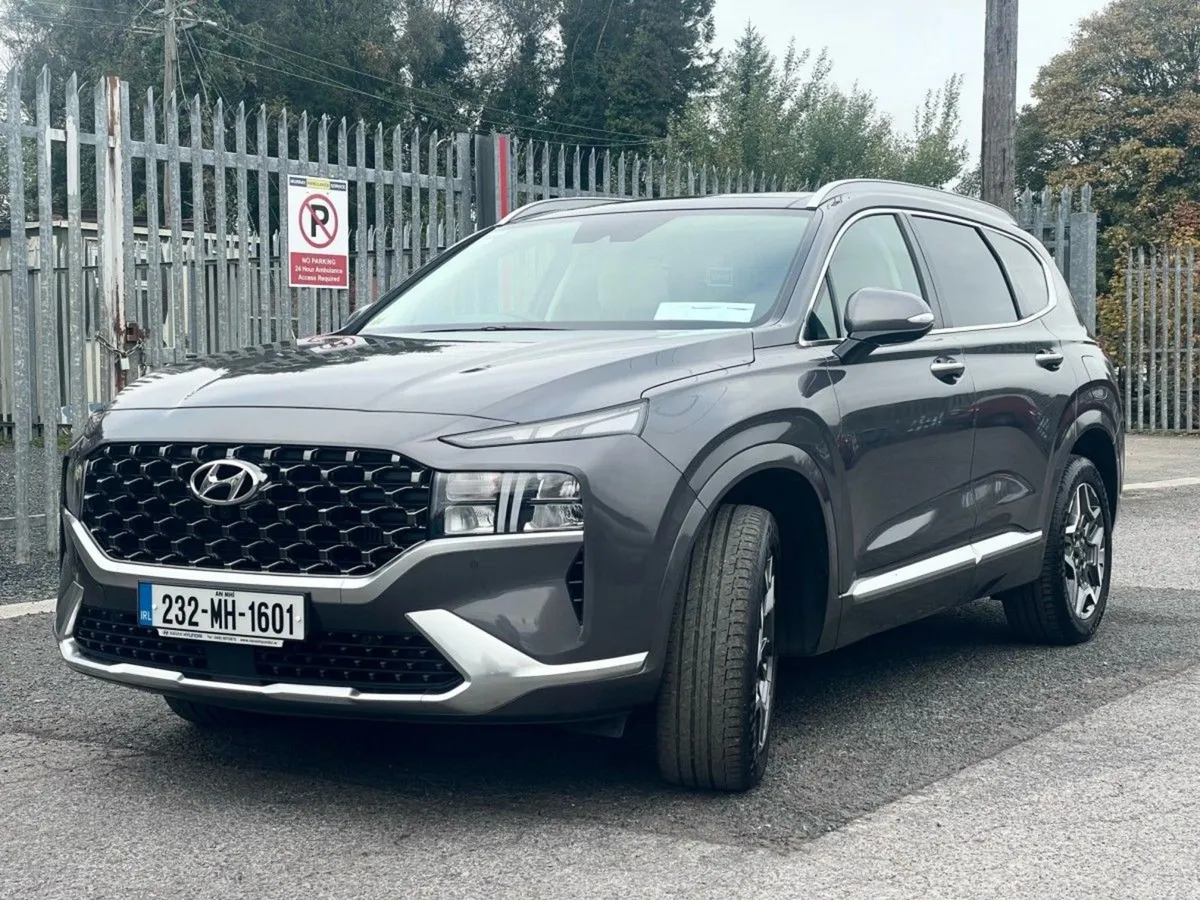 Hyundai Santa Fe 1.6 Phev 4WD Premium Auto - Image 3