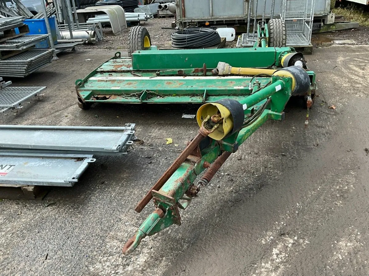 MAJOR 900T TRAILED GRASS TOPPER - Image 3