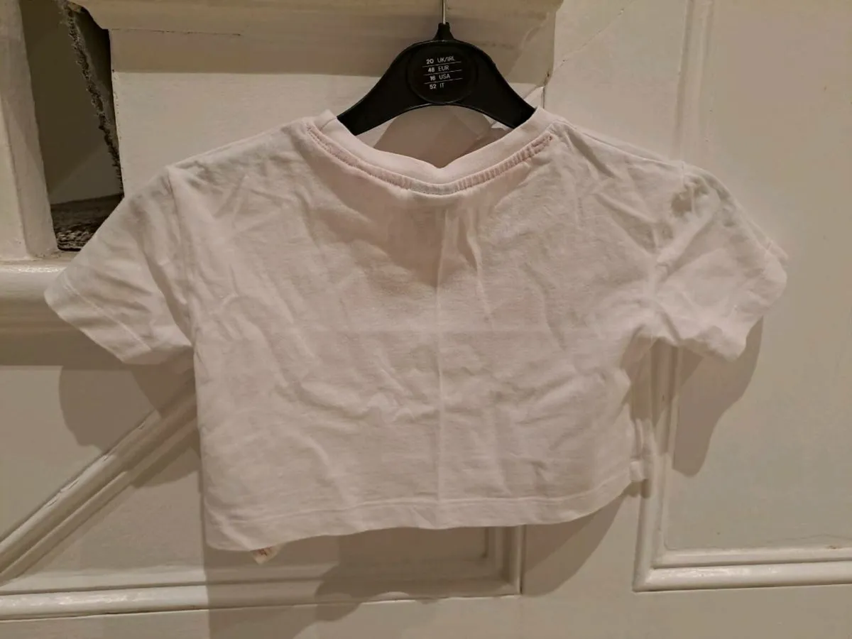 Disney tee shirt 2 to 3 years old - Image 4