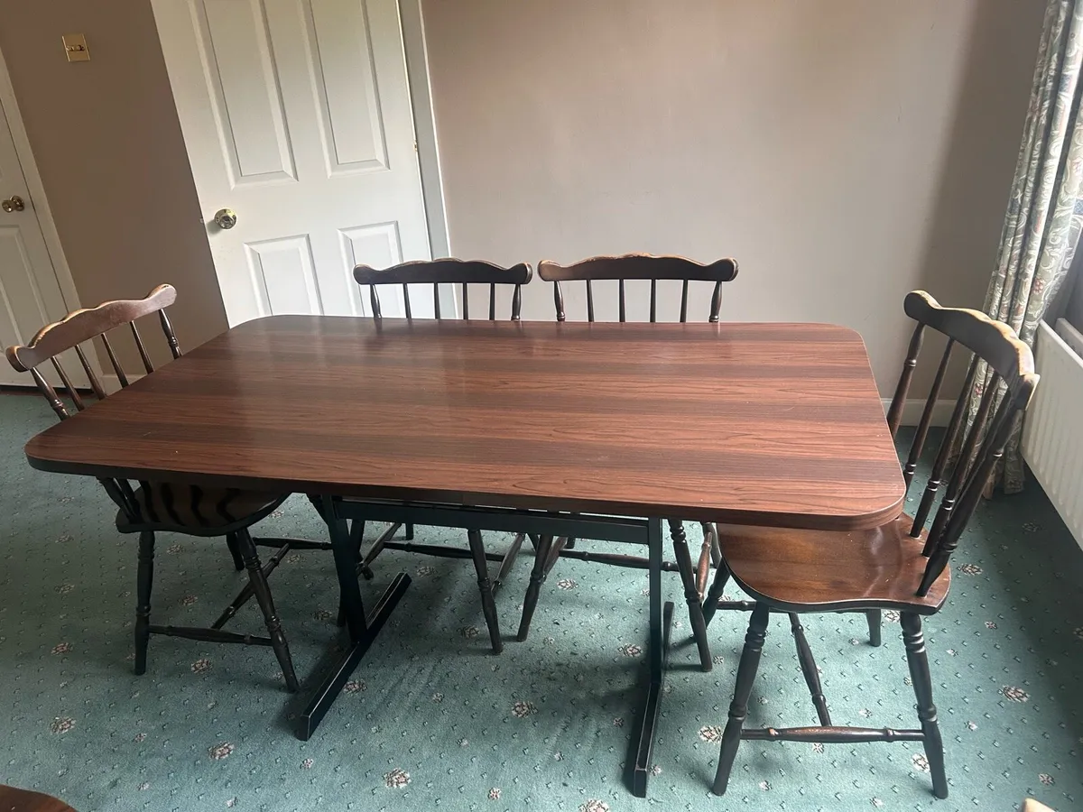 Dining Table & 6 chairs - Image 1