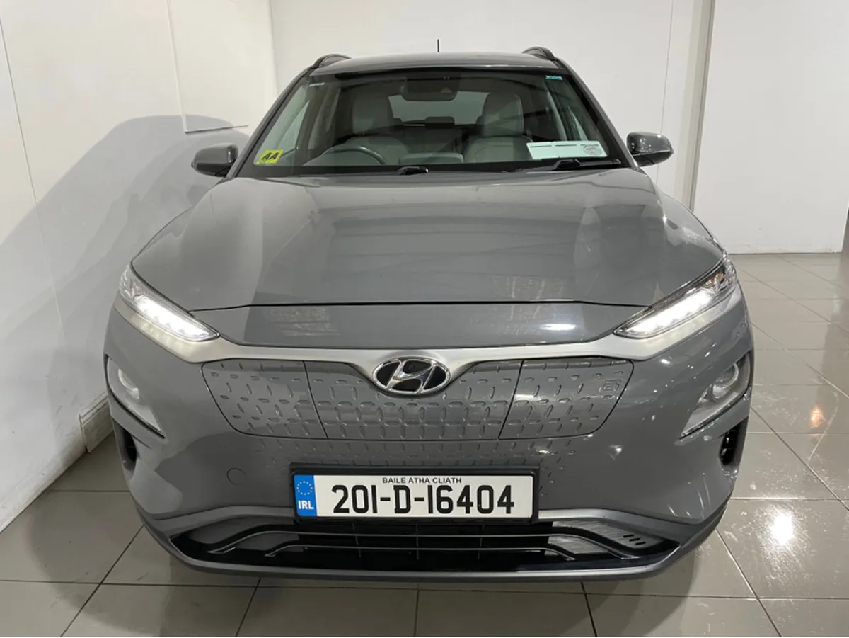 Hyundai KONA KAUAI 64 KWH BIG BATTERY  AUTO BATTER - Image 4