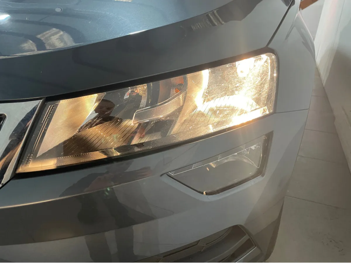 Skoda Karoq AMBITION 2.0 TDI 115HP 5DR - Image 4