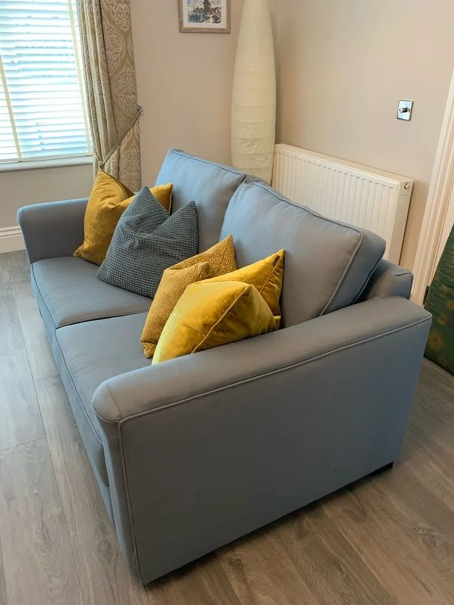 Bespoke handmade two seater sofa - Image 2