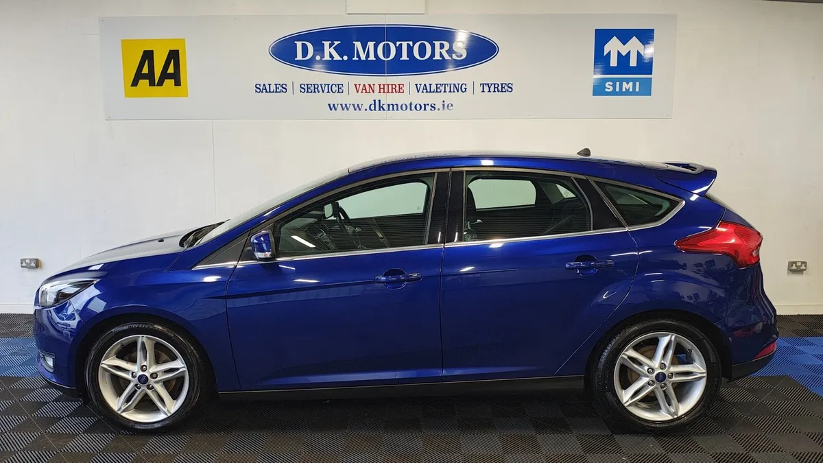FORD FOCUS DSL LOW MILES - Image 3