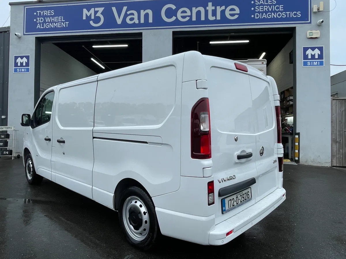2017 (172) Vauxhall Vivaro Sportive 2900 CDTI - Image 4