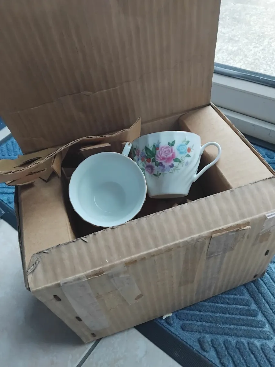 Teaset 18 piece - Image 2