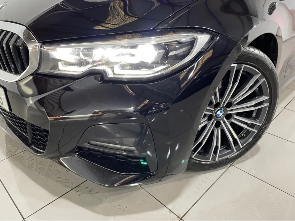 BMW 3-Series M SPORT 4DR AUTO NICE SPEC - Image 3