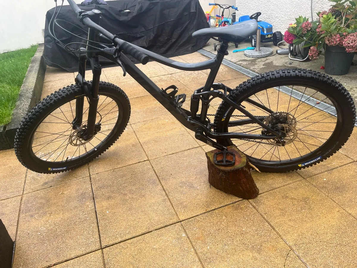 Giant stance full suspension - Image 1