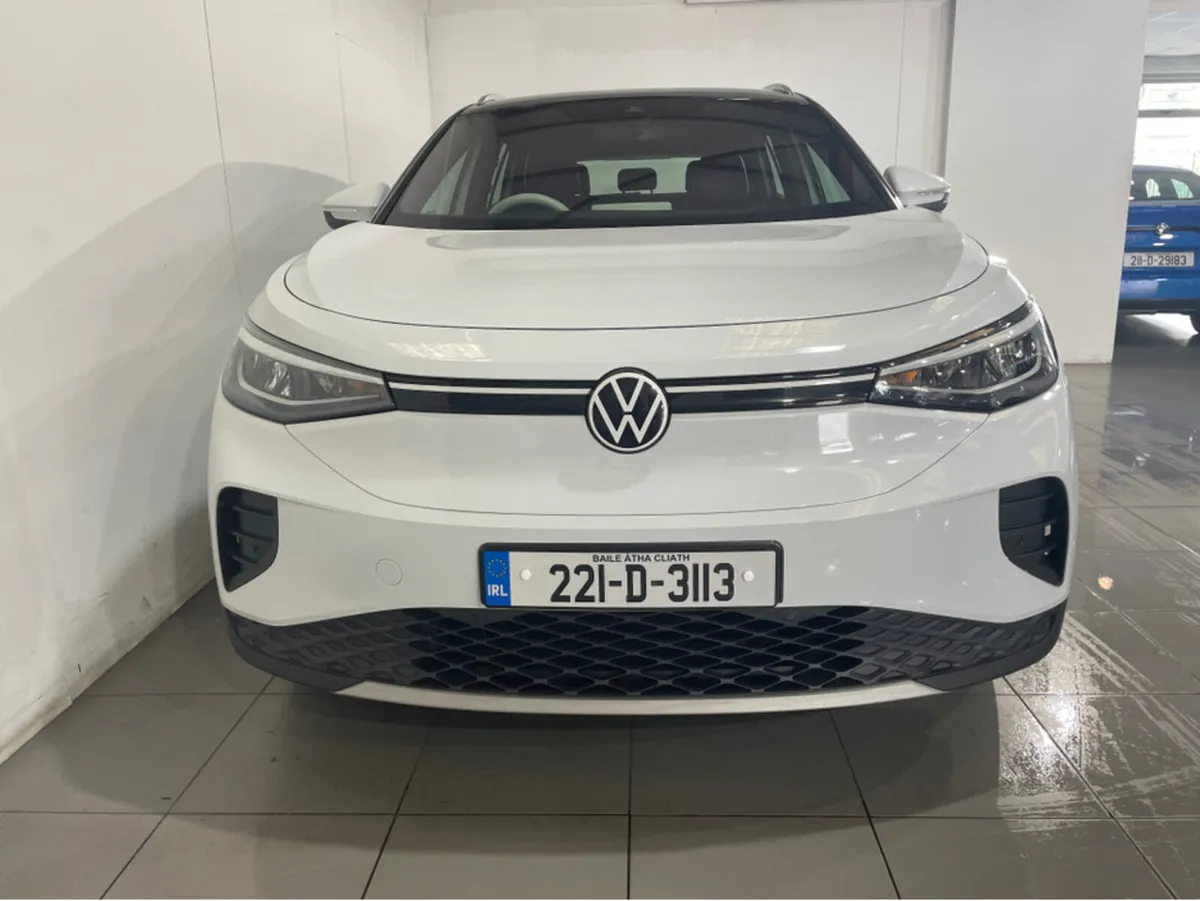 Volkswagen ID.4 PRO 150 KW LIFE 77KWH 204BHP PROPE - Image 2