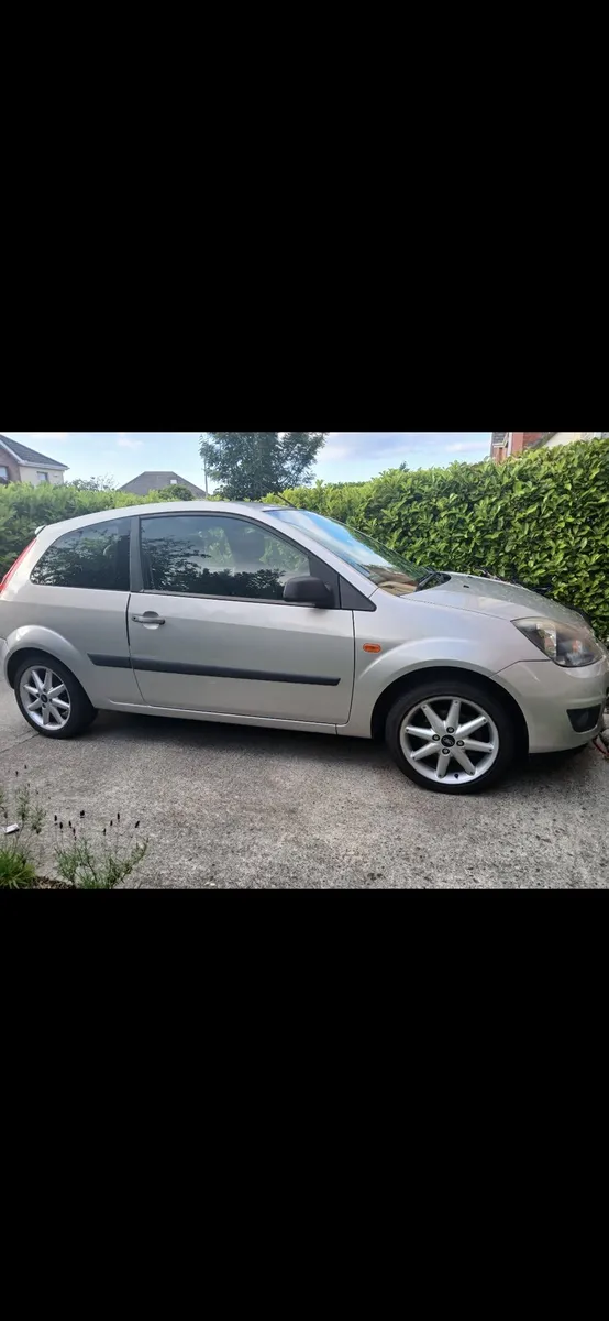 Ford Fiesta - Image 1