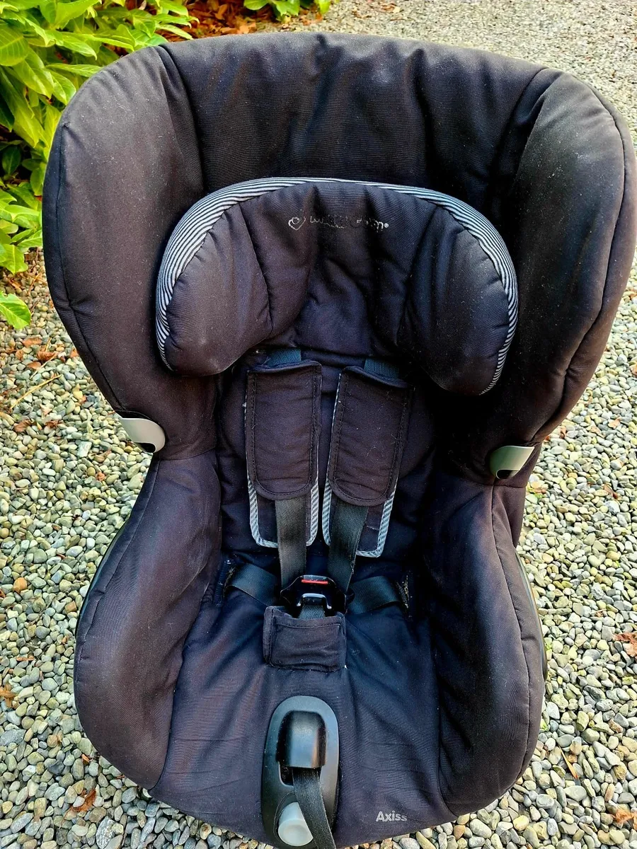 **Immaculate** Baby Car seat age 1-5 - Image 1