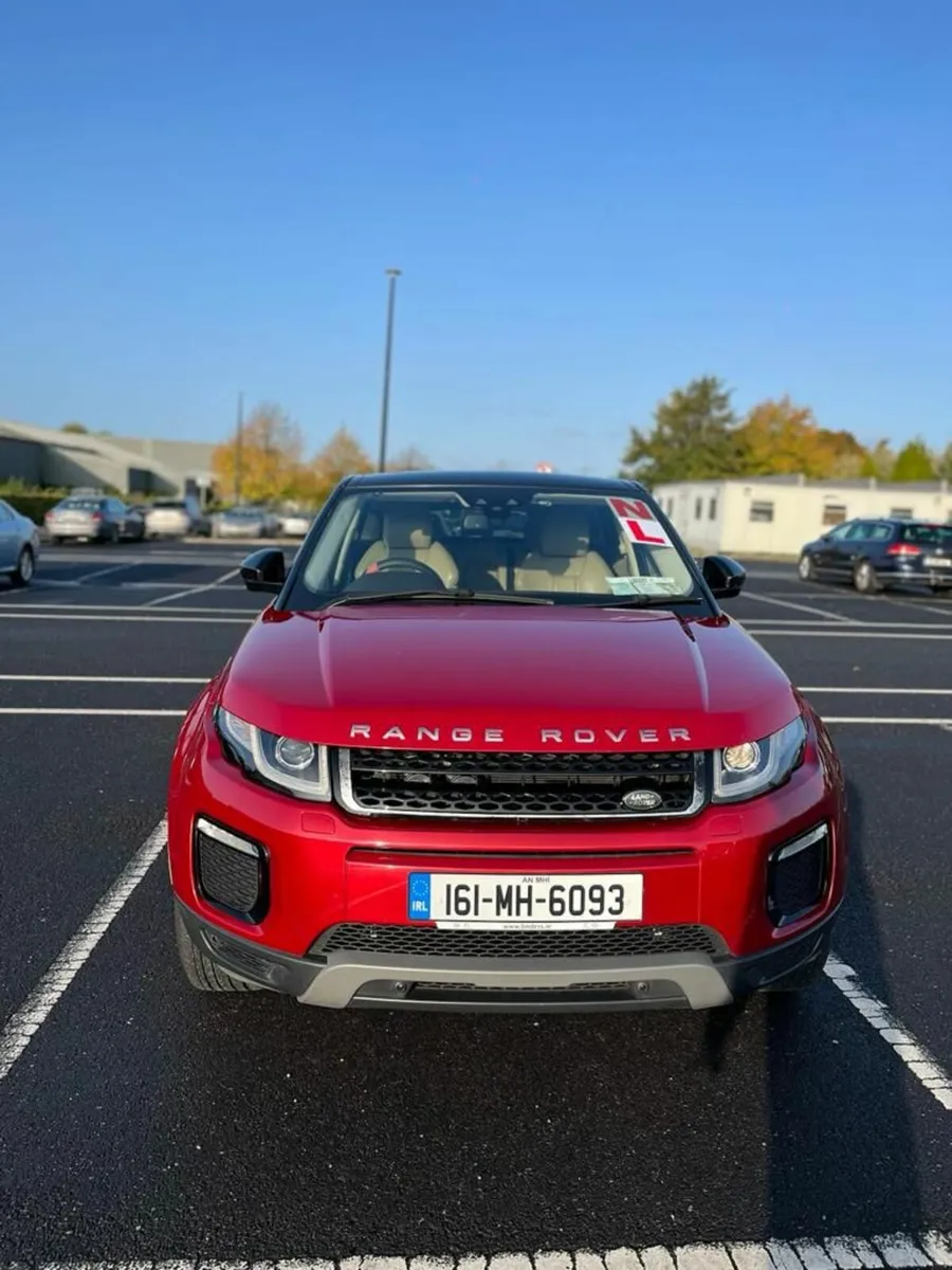 Land Rover Range Rover Evoque Evoque ED4 SE Tech 2 - Image 1