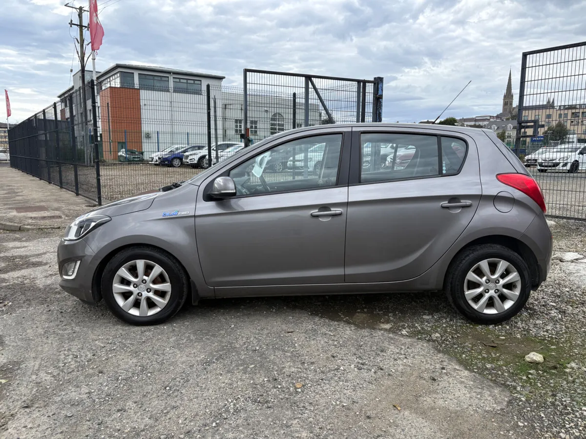 Hyundai i20 2013 - Image 4