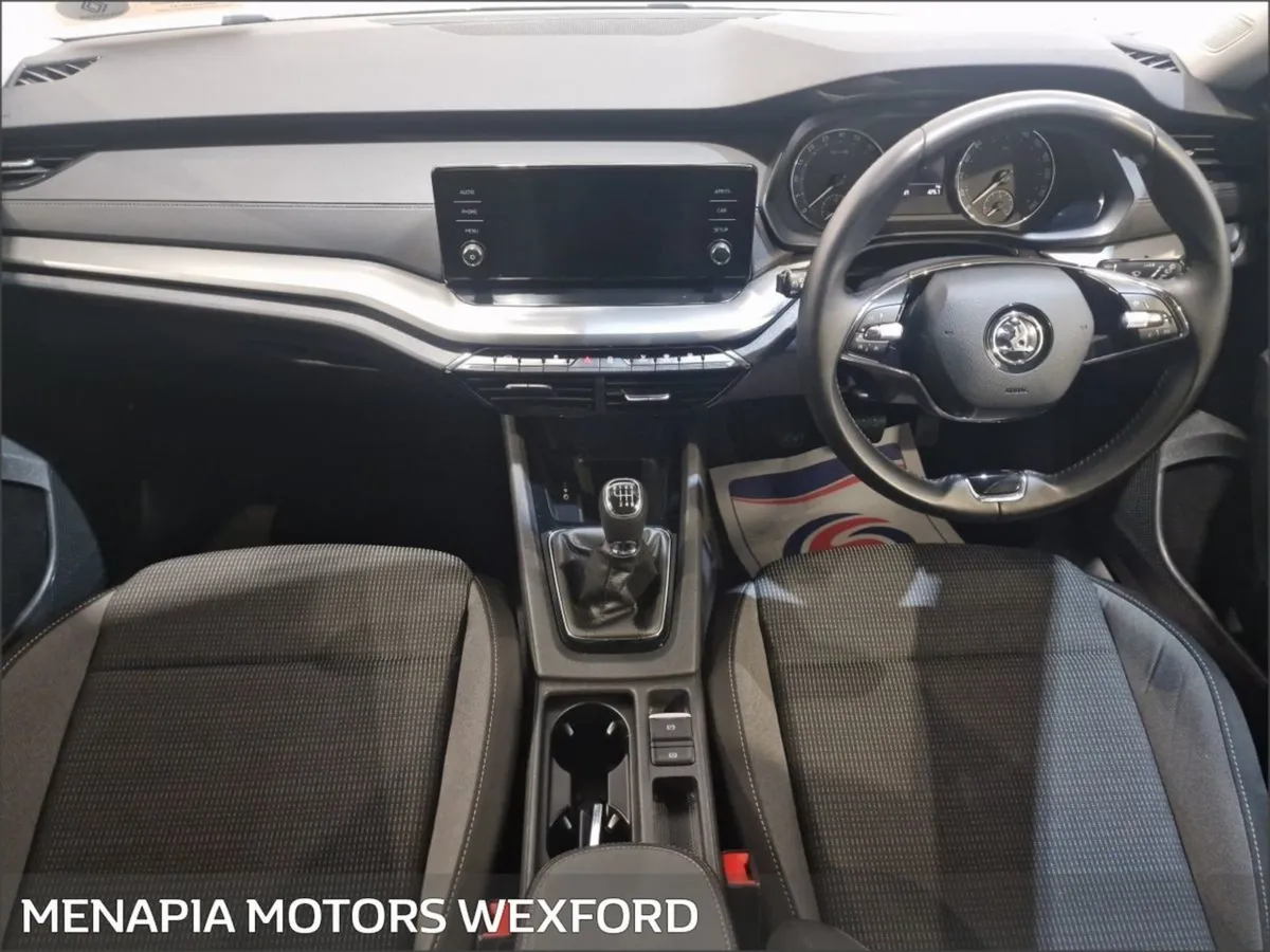 Skoda Octavia Octavia AMB 2.0tdi 115HP - Image 3