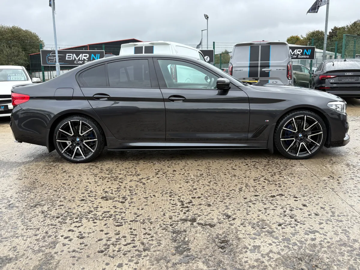BMW 530 M SPORT AUTO HYBRID - Image 4